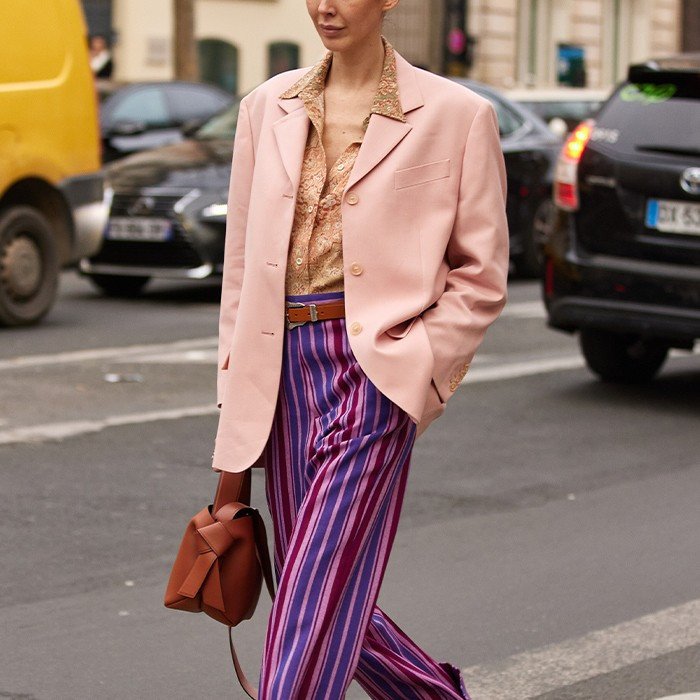 Cùng một món đồ, vì sao các cô nàng trên Instagram luôn mặc đẹp hơn chúng ta? - 1