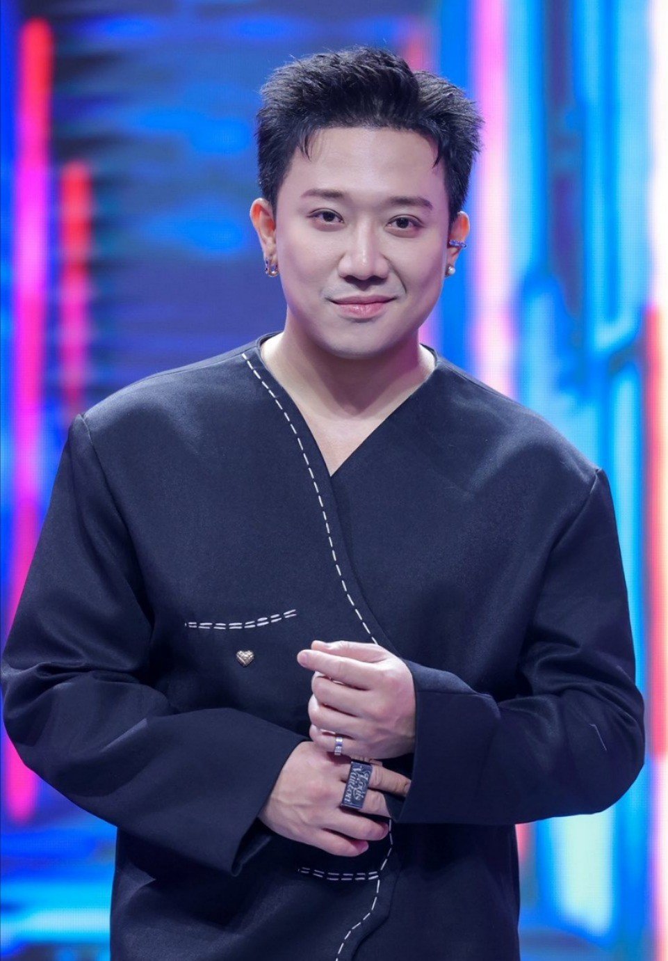 Trấn Thành và Hà Anh Tuấn thường xuyên quyên góp tiền cho các hoạt động thiện nguyện.