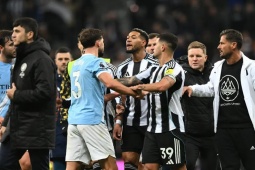 Bóng đá - Man City thua đau: Donnarumma nổi cáu, Ruben Dias bức xúc với VAR