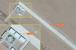 Ảnh vệ tinh tiết lộ chi tiết cơ sở thử nghiệm UAV tầm cao của Trung Quốc