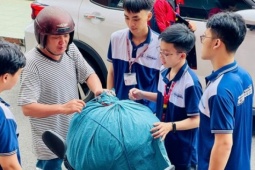 Hàng loạt trường ĐH ở TP HCM mở chiến dịch hỗ trợ đồng bào vùng lũ