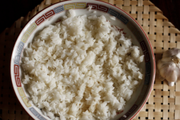 Sức khỏe đời sống - Cơm nguội có thể để được bao lâu?