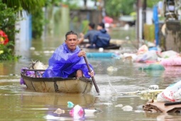 Giáo dục - du học - Lũ cuốn trôi sinh kế, sinh viên lo không có tiền đóng học