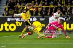 Video bóng đá Dortmund - Stuttgart: Rượt đuổi 6 bàn, rực rỡ hat-trick (Bundesliga)