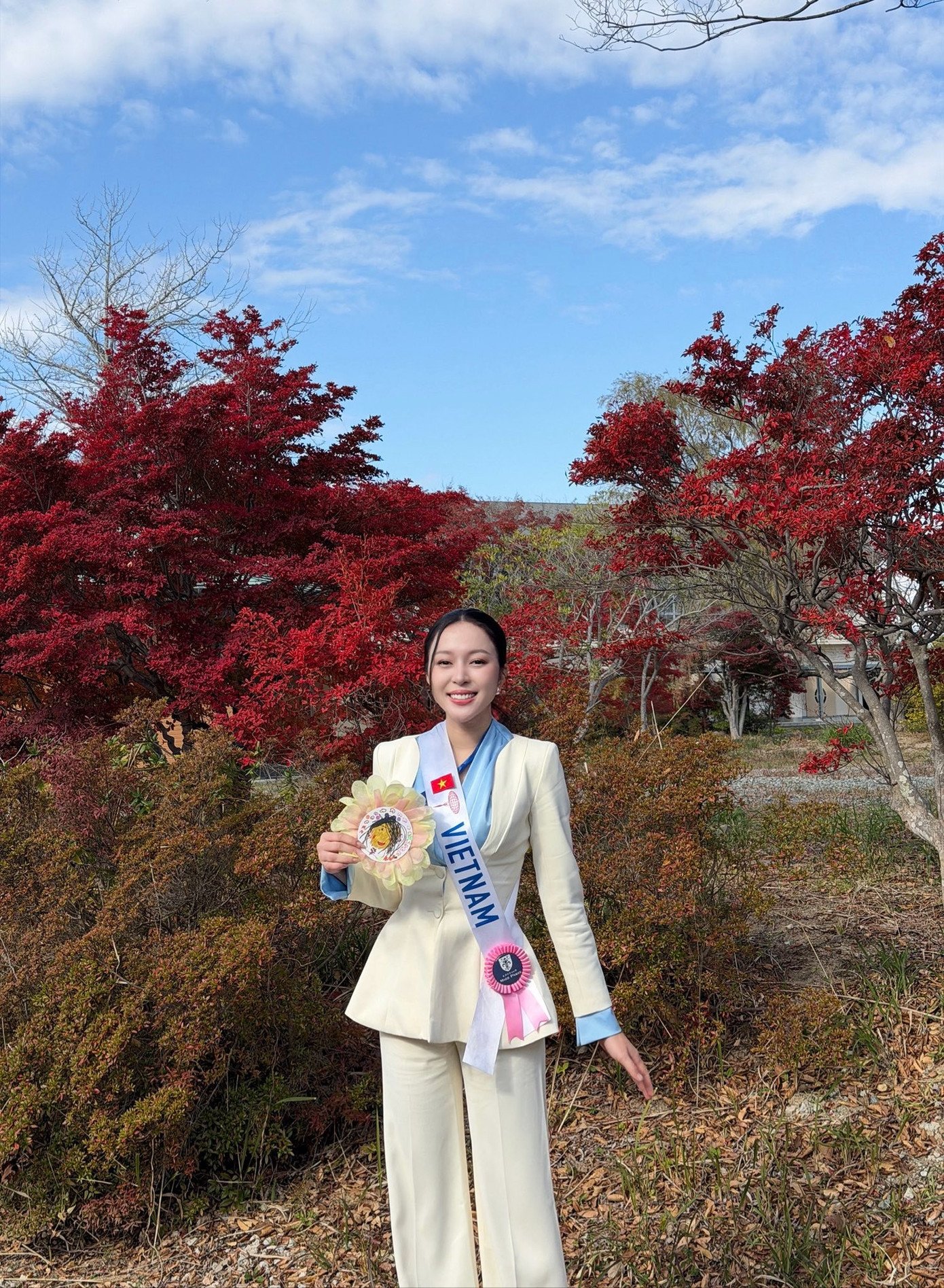 Miss International 2025: Kiều Duy đấu giá vòng ngọc trai cho hoạt động từ thiện - 11