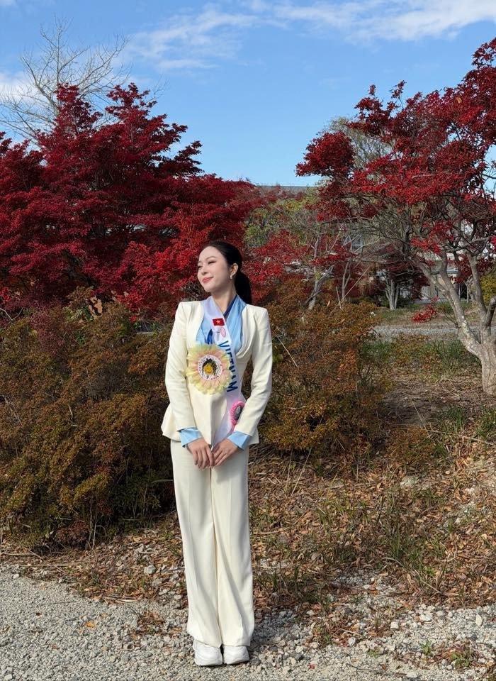 Miss International 2025: Kiều Duy đấu giá vòng ngọc trai cho hoạt động từ thiện - 12