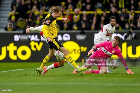 Video bóng đá Dortmund - Stuttgart: Rượt đuổi 6 bàn, rực rỡ hat-trick (Bundesliga)