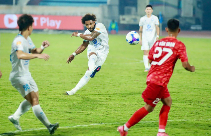 Xuân Son năng nổ, Nam Định thắng đội hạng Nhất