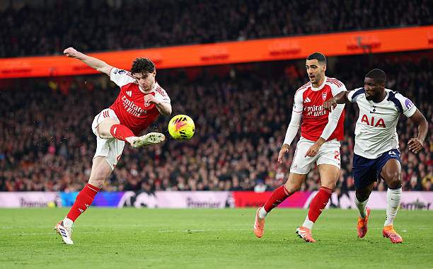 Trực tiếp bóng đá Arsenal - Tottenham: Thắng lợi thuyết phục (Ngoại hạng Anh) (Hết giờ) - 1