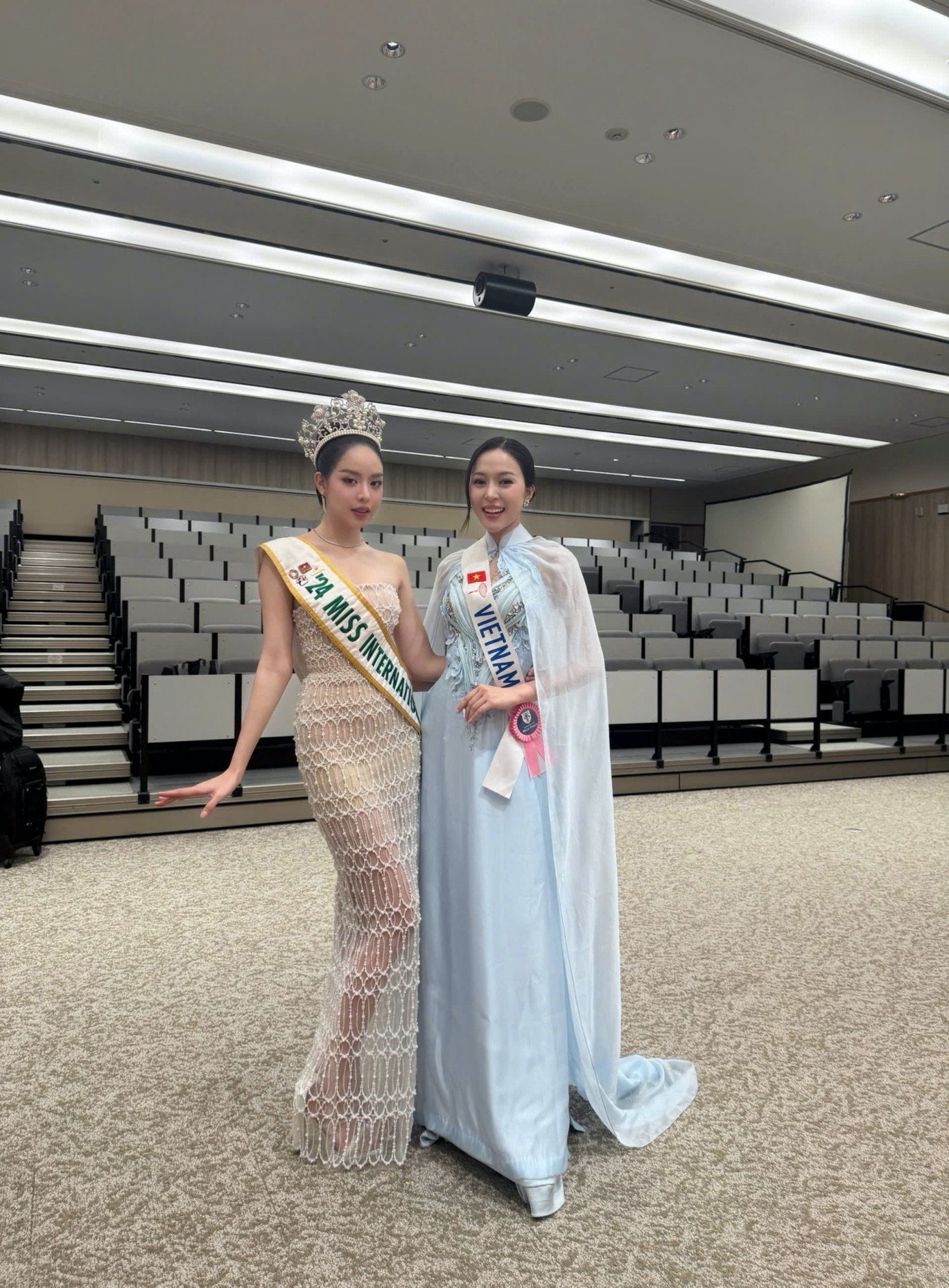 Miss International 2025: Kiều Duy đấu giá vòng ngọc trai cho hoạt động từ thiện - 6