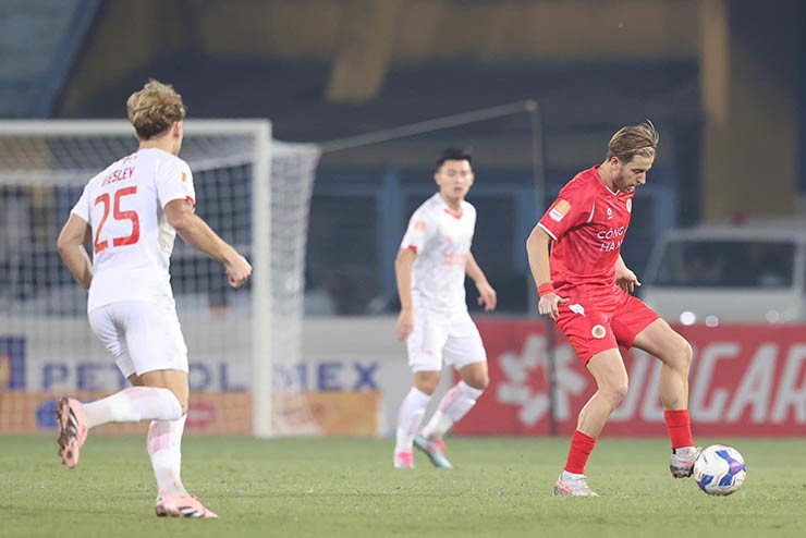 Trực tiếp bóng đá Công an Hà Nội - Thể Công Viettel: Chiến thắng nghẹt thở loạt luân lưu (Hết giờ) - 1