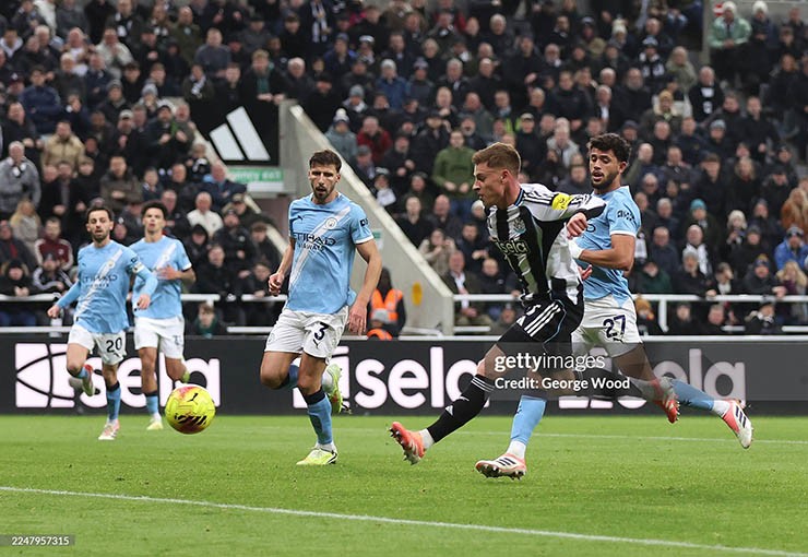 Trực tiếp bóng đá Newcastle - Man City: Nghẹt thở bảo vệ thành quả (Hết giờ) - 4