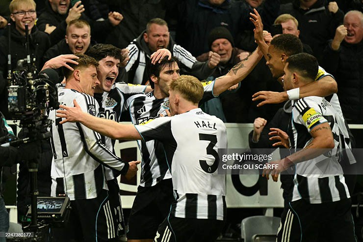 Trực tiếp bóng đá Newcastle - Man City: Nghẹt thở bảo vệ thành quả (Hết giờ) - 9