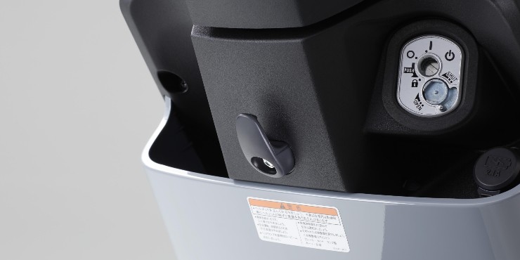 Xe máy điện Yamaha JOG E 2025 trình làng: Hỗ trợ đổi pin tại trạm, giá chỉ 26.8 triệu đồng - 4