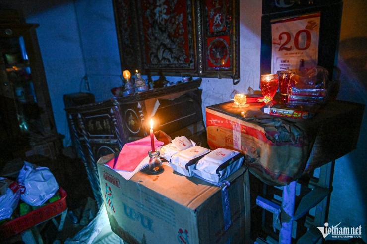 Lũ lịch sử ở Khánh Hòa: 'Tờ lịch vẫn dừng ở 20/11, ngày cả nhà không bao giờ quên' - 5