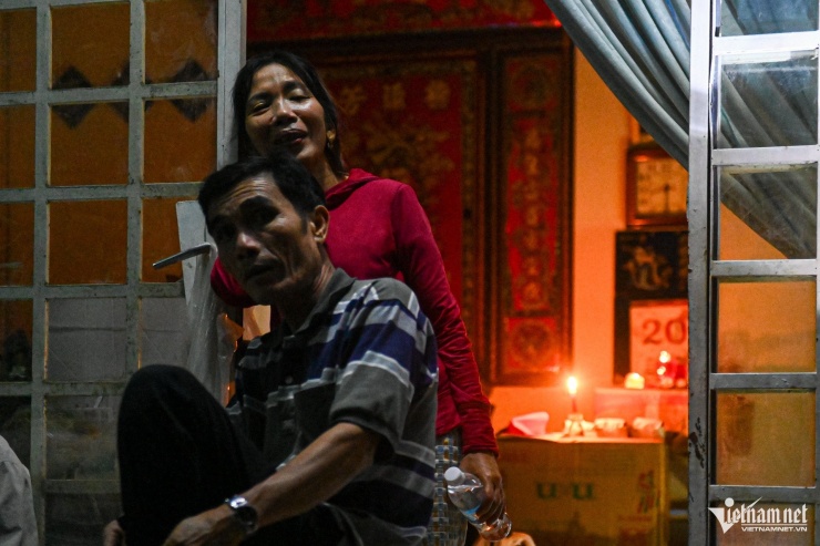 Lũ lịch sử ở Khánh Hòa: 'Tờ lịch vẫn dừng ở 20/11, ngày cả nhà không bao giờ quên' - 8