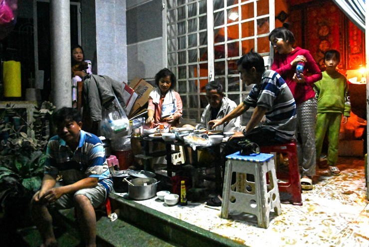 Lũ lịch sử ở Khánh Hòa:  ' Tờ lịch vẫn dừng ở 20/11, ngày cả nhà không bao giờ quên ' 