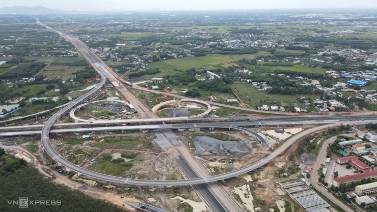 Hai đường kết nối sân bay Long Thành trước thông xe - 11