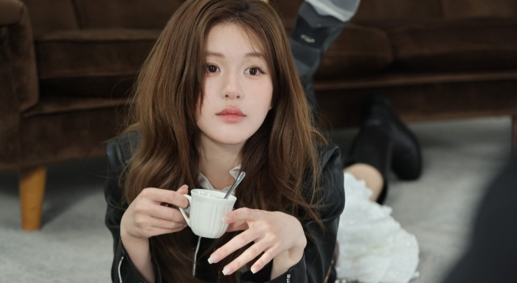 Triệu Lộ Tư có địa vị cao trong giới giải trí vì là "ngôi sao lưu lượng" lớn.