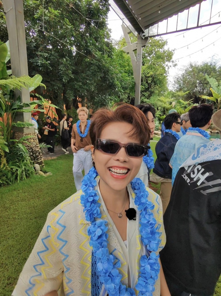 Vũ Cát Tường cho biết rất hào hứng khi tham gia các hoạt động bên lề cùng dàn thí sinh của chương trình 'Anh trai say hi'.