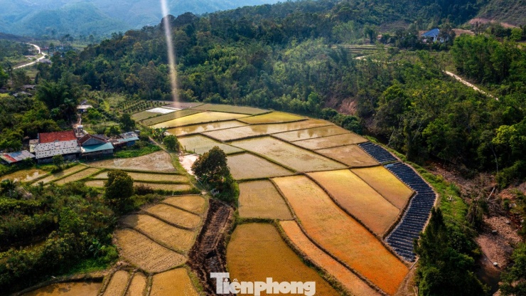 Khung cảnh không phải ai cũng biết trên đỉnh Kỳ Thượng - 4