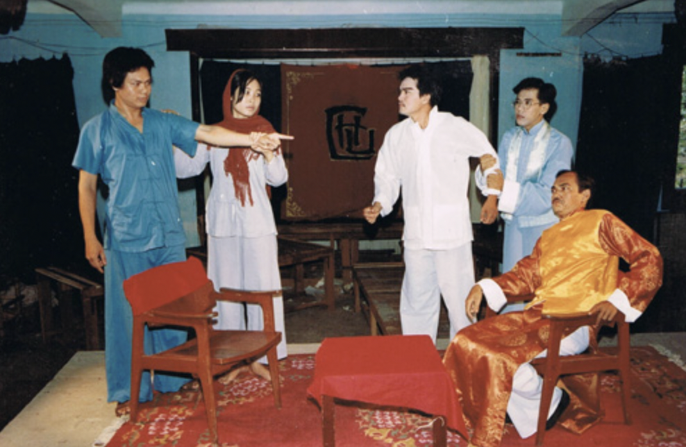 Nghệ sĩ Mai Trần thuở còn hoạt động nghệ thuật.