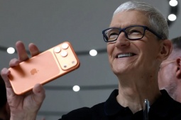 Tim Cook sắp rời ghế CEO sau 14 năm lèo lái Apple: Ai là người thay thế?
