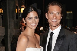 Sao 'Interstellar' Matthew McConaughey kể chuyện tìm vợ