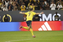 Video bóng đá Al Nassr - Al Khaleej: Tiệc siêu phẩm, Ronaldo góp vui phút bù giờ (Saudi Pro League)