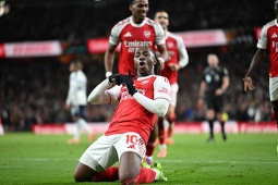 Arsenal đại thắng Tottenham: Eze "cầu được ước thấy" hat-trick, HLV Arteta chưa vội mừng