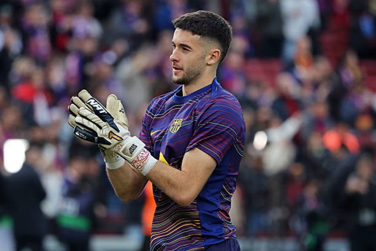 Joan Garcia trở lại và Barca lập tức giữ sạch lưới