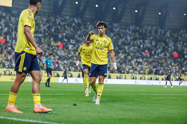 Wesley và Felix cùng nhau làm nên 2 bàn thắng cho Al Nassr cuối hiệp 1