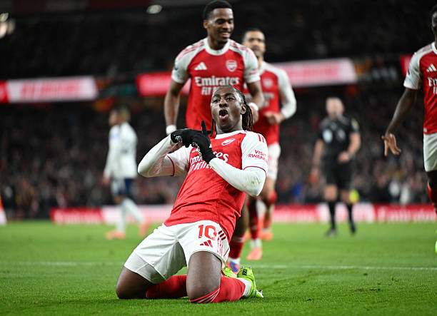 Eze ghi hat-trick ngay trong trận derby London đầu tiên trong màu áo Arsenal