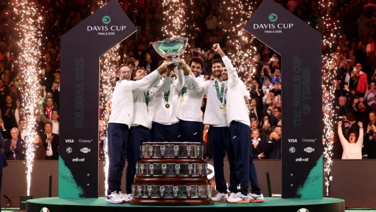 Ý tạo lịch sử chói lọi khi lần thứ 3 liên tiếp vô địch Davis Cup