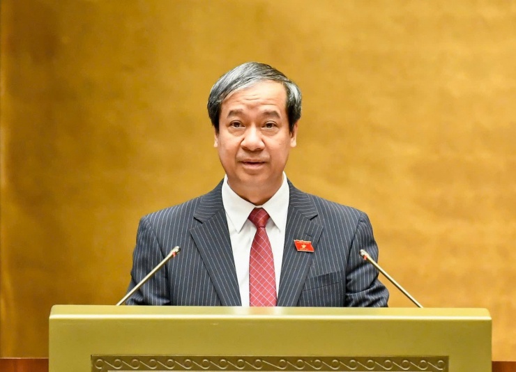 Bộ trưởng GD&ĐT Nguyễn Kim Sơn. Ảnh: QH