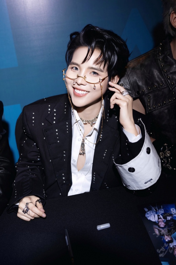 Vũ Cát Tường phá bỏ giới hạn ở 'Anh trai say hi' - 7