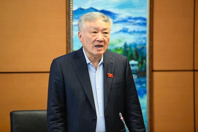 Phó Thủ tướng Thường trực Chính phủ Nguyễn Hoà Bình.