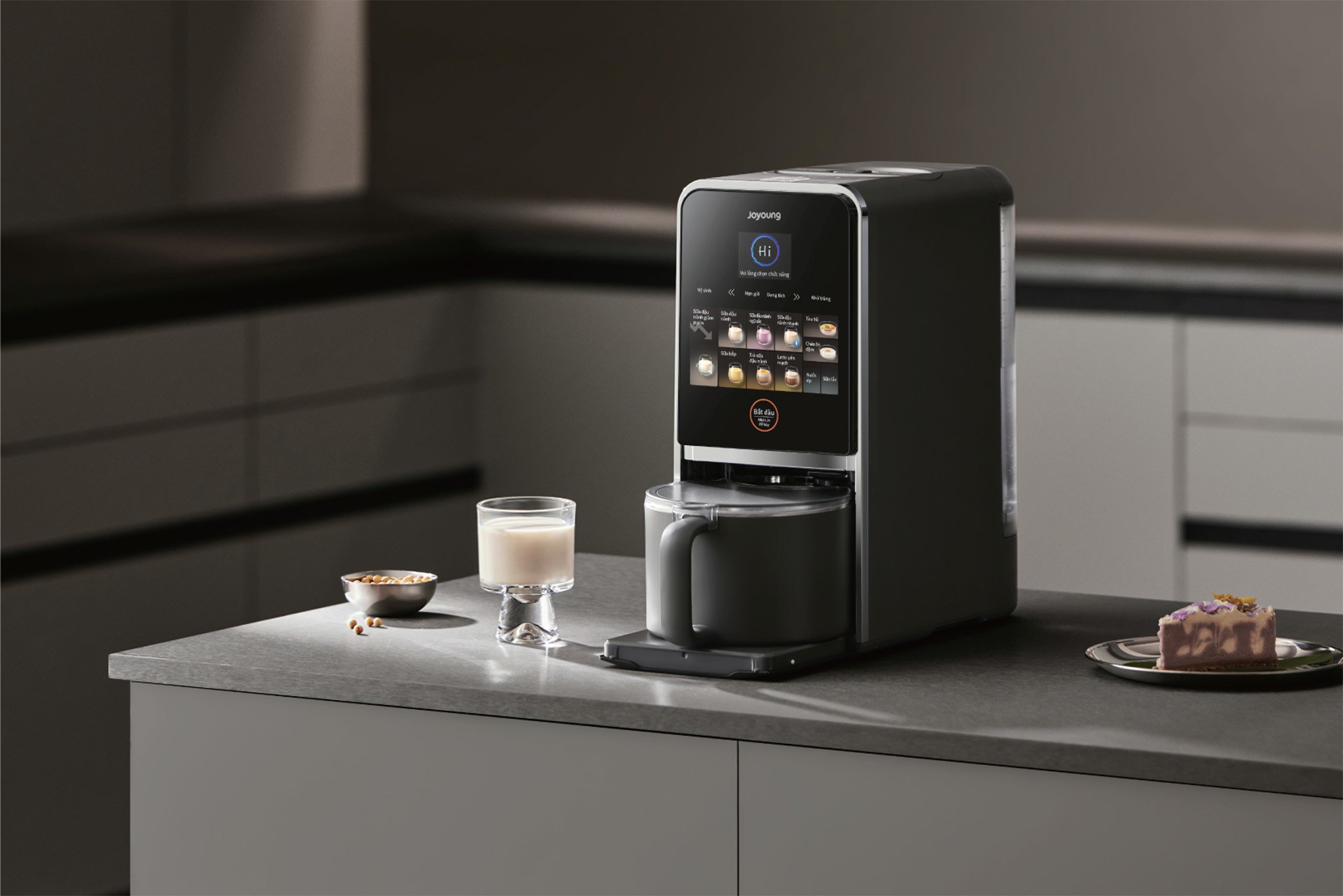 Máy làm sữa hạt đa năng Joyoung JSCB-K7 Pro.