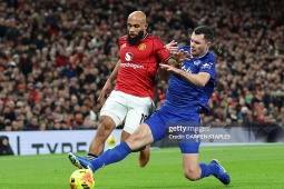 Kết quả bóng đá MU - Everton: Thẻ đỏ  & amp; siêu phẩm, bản lĩnh  " 10 đấu 11 "  (Ngoại hạng Anh)