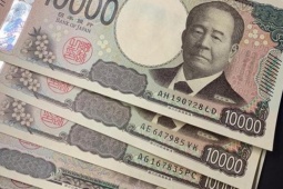 Yên Nhật lao dốc suốt quý qua: Chuyên gia vẫn bất ngờ dự báo sắp tăng 10%