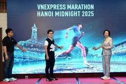 Hộp giày PUMA lớn nhất Việt Nam xuất hiện tại giải chạy đêm VnExpress