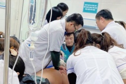 VIDEO: Bác sĩ kéo bệnh nhân trở về từ lằn ranh sinh tử