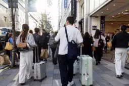 Trung Quốc huỷ hàng loạt chuyến bay đến Nhật Bản giữa khủng hoảng quan hệ