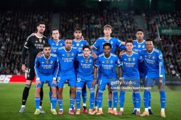 Benzema và huyền thoại La Liga chỉ ra sai lầm khiến Real Madrid sa sút