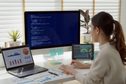 Báo cáo tiết lộ tác động sâu rộng của AI trong năm 2026