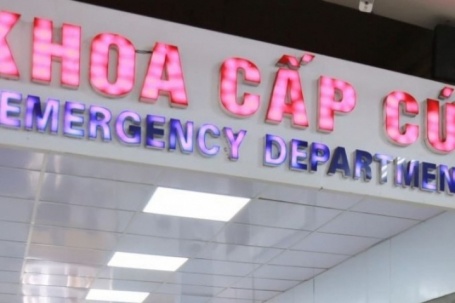 Sáng sớm vợ hốt hoảng phát hiện chồng hôn mê sau bữa nhậu từ đêm