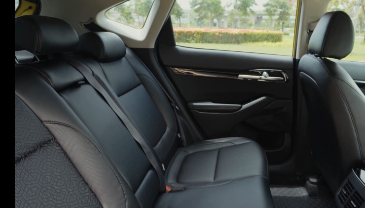 Đây là bộ ba SUV hạng B đáng mua hiện nay, giá từ 599 triệu đồng - 12