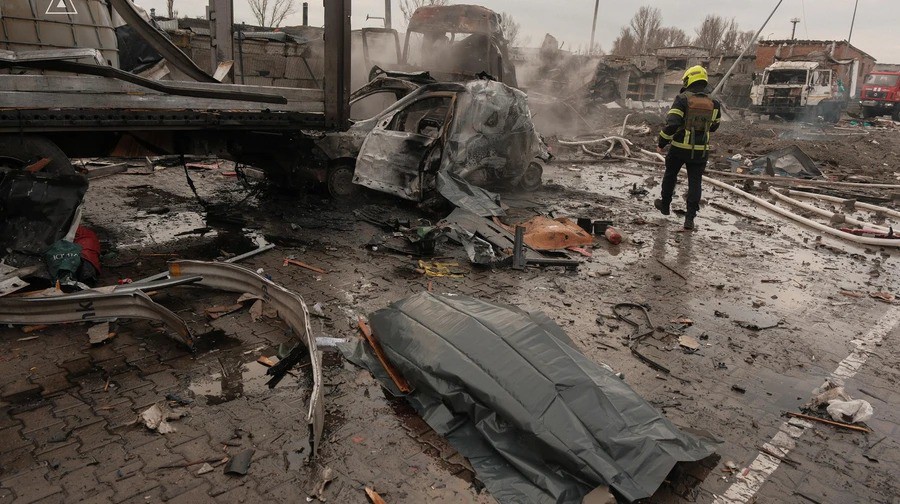 Nhiều quận ở Kiev ghi nhận thiệt hại sau vụ tập kích của quân đội Nga (ảnh: Pravda)