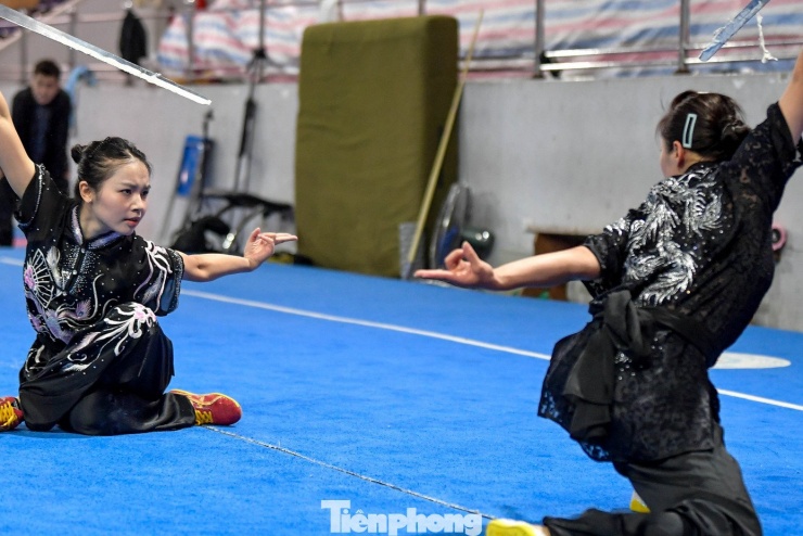 SEA Games 33: Chiêm ngưỡng thần thái đầy mê hoặc của các tuyển thủ wushu Việt Nam - 9