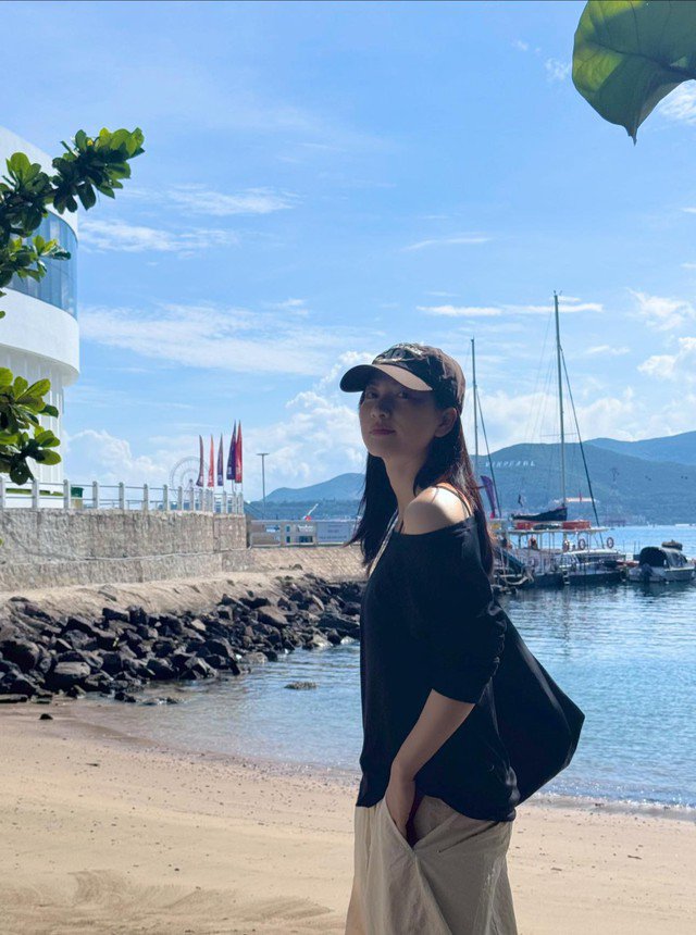 Diễn viên vừa giành giải Nữ chính xuất sắc nhất tại Liên hoan phim Việt Nam, là ai? - 7